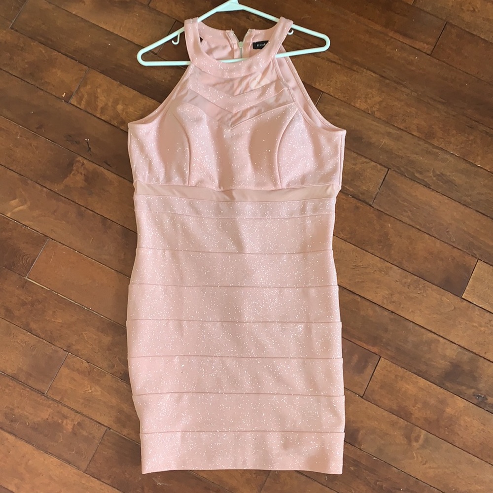 Le Chateau Dress (never worn -tag on)